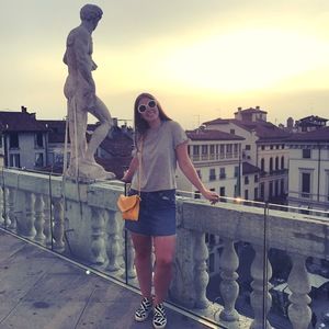 Meet your Posher, Adrianna